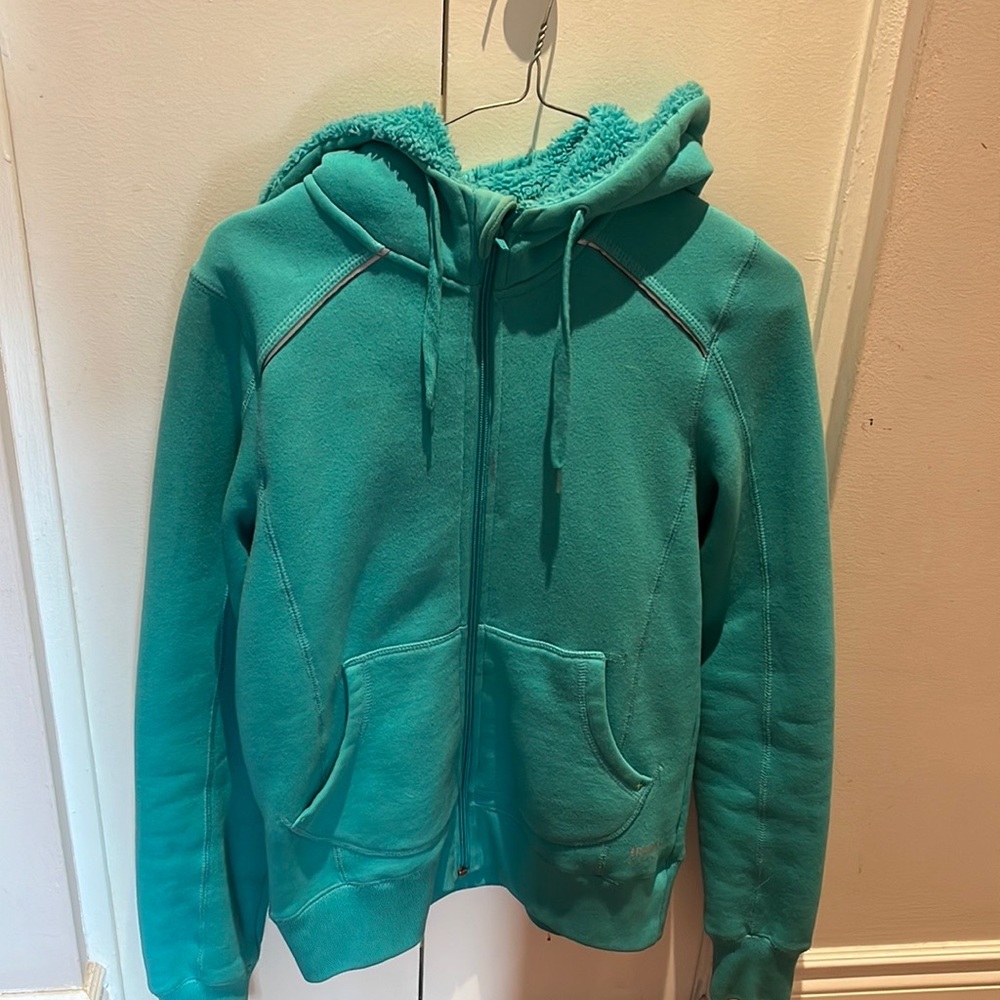 Running Room Sweater - Picture 2 of 2